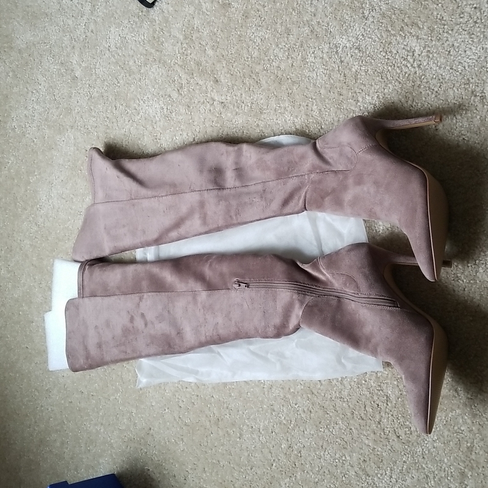 Charles David - Penalty Over the Knee boot